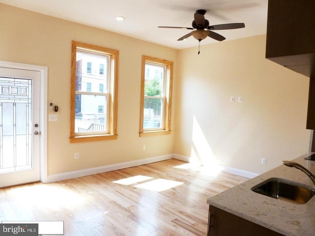 1102 5th Street Nw - Photo 1