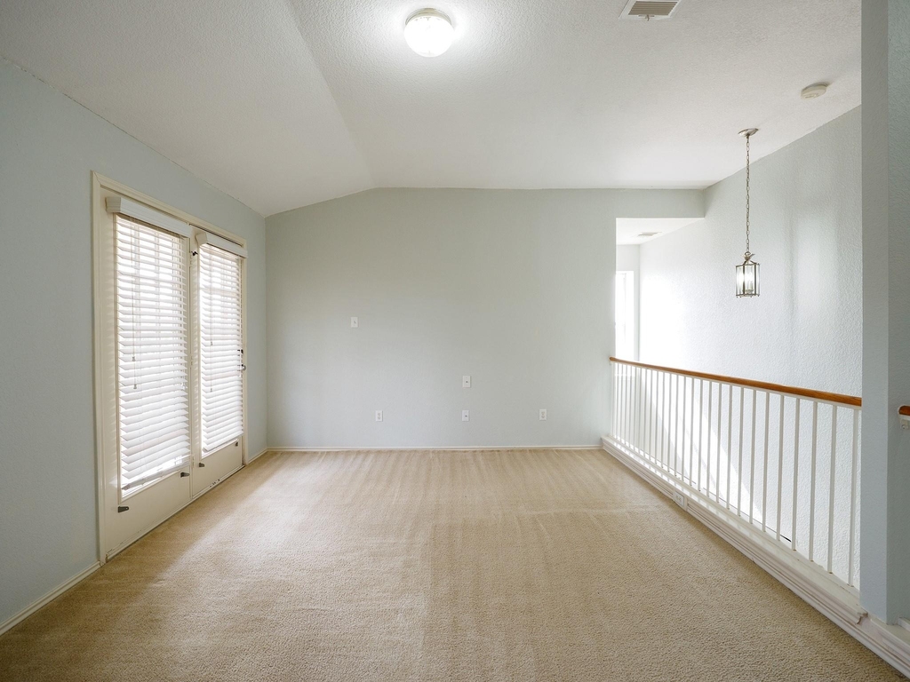 13504 Richard Nixon St - Photo 5