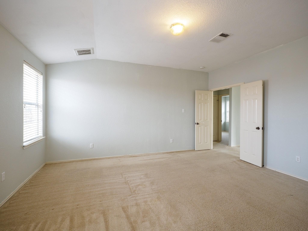 13504 Richard Nixon St - Photo 11
