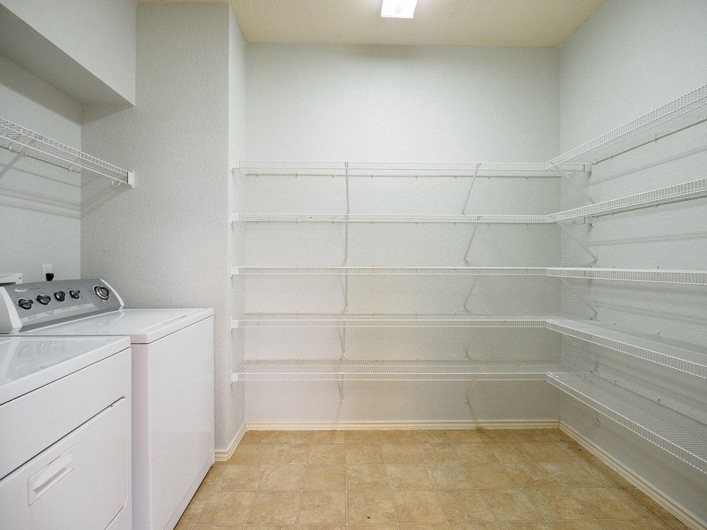 13504 Richard Nixon St - Photo 15