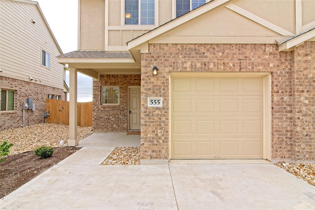 555 White Steppe Way - Photo 2