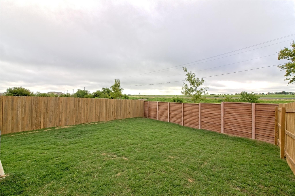 555 White Steppe Way - Photo 27
