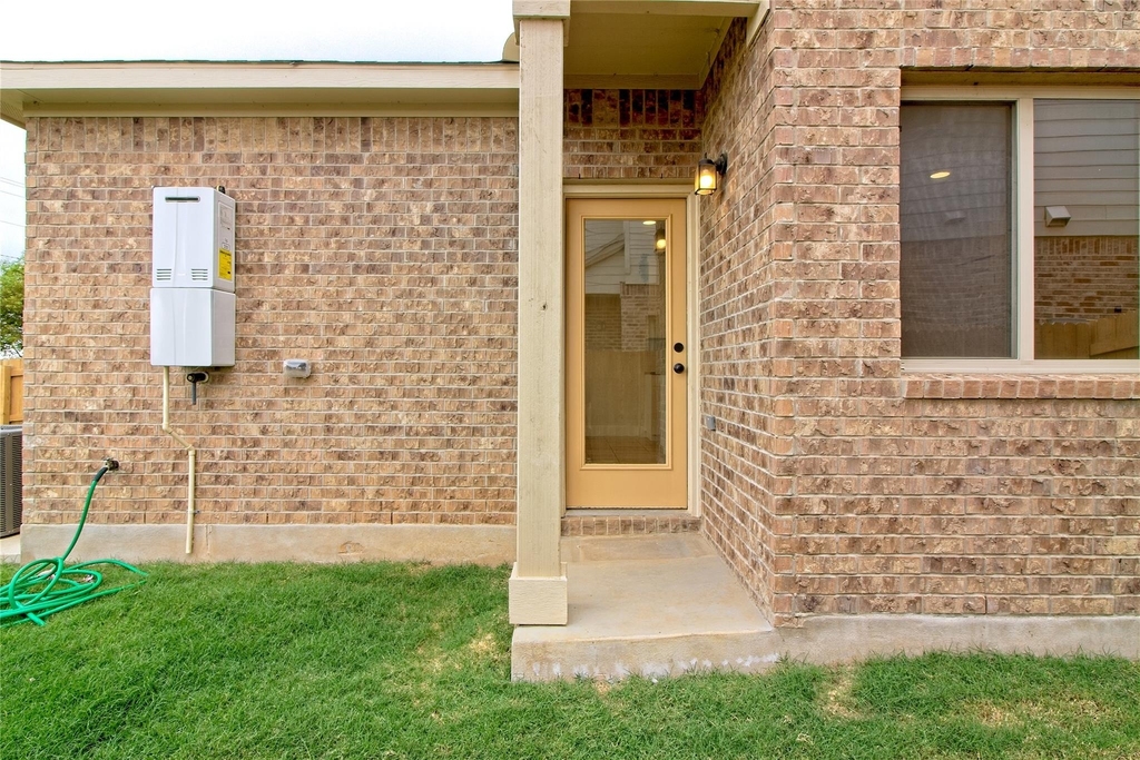 555 White Steppe Way - Photo 28