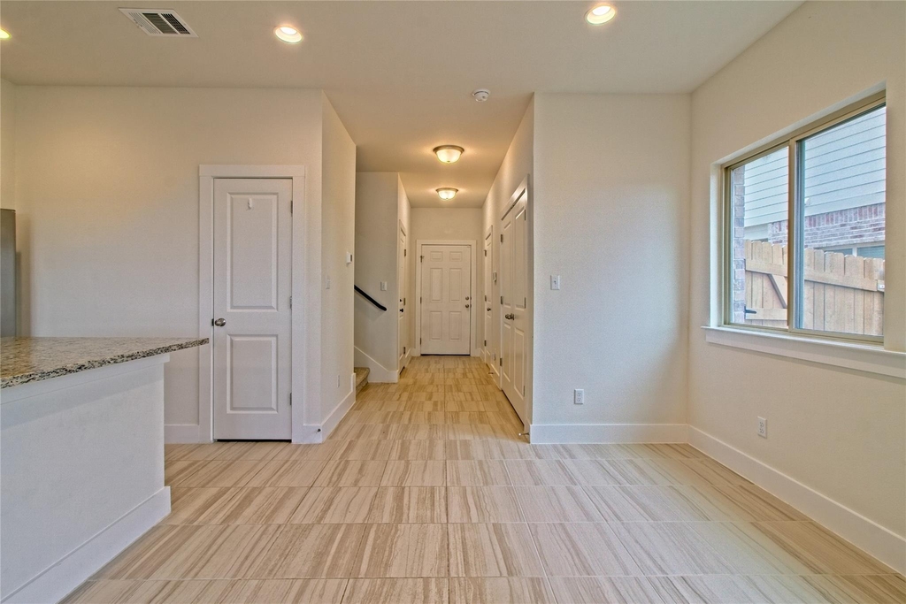 555 White Steppe Way - Photo 4