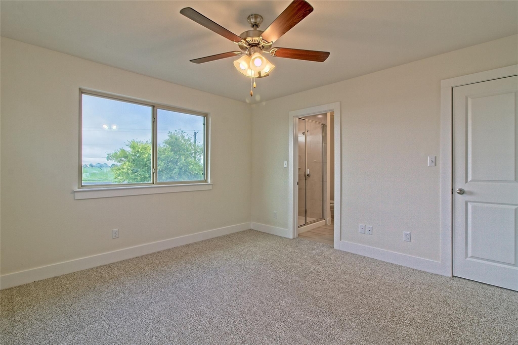 555 White Steppe Way - Photo 19