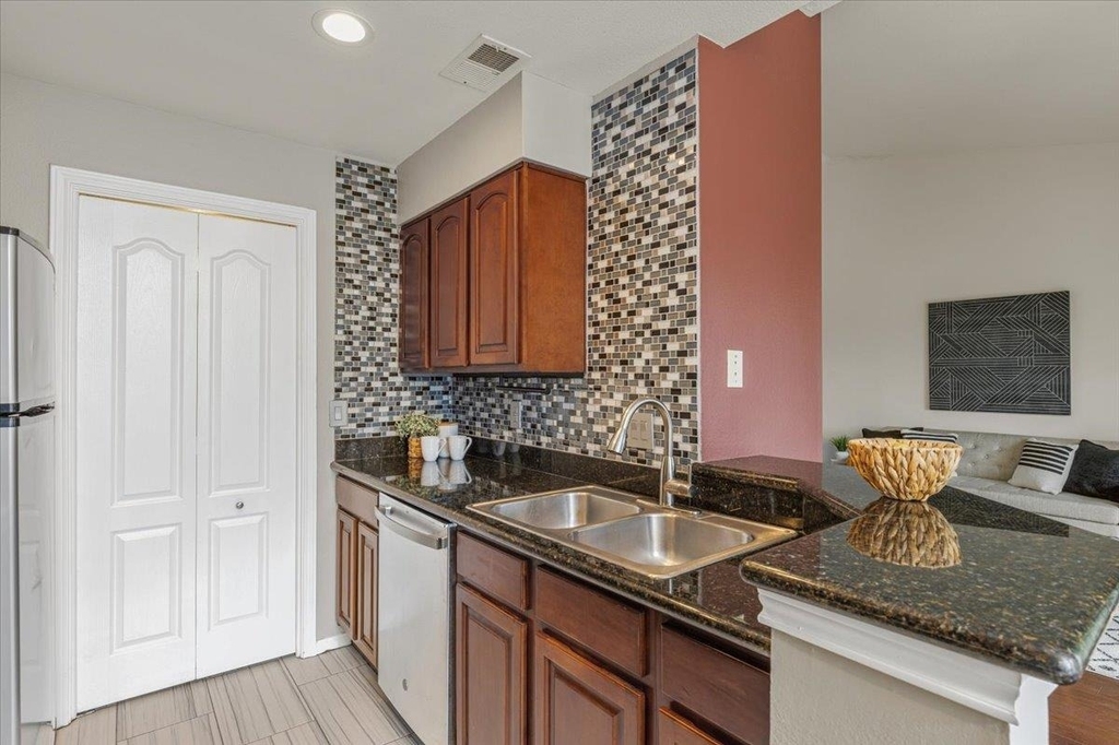 6000 Shepherd Mountain Cv - Photo 10