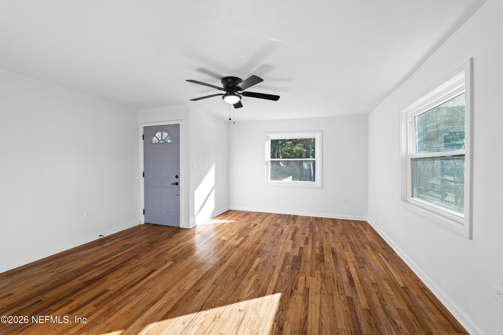 2389 Hilly Road - Photo 7