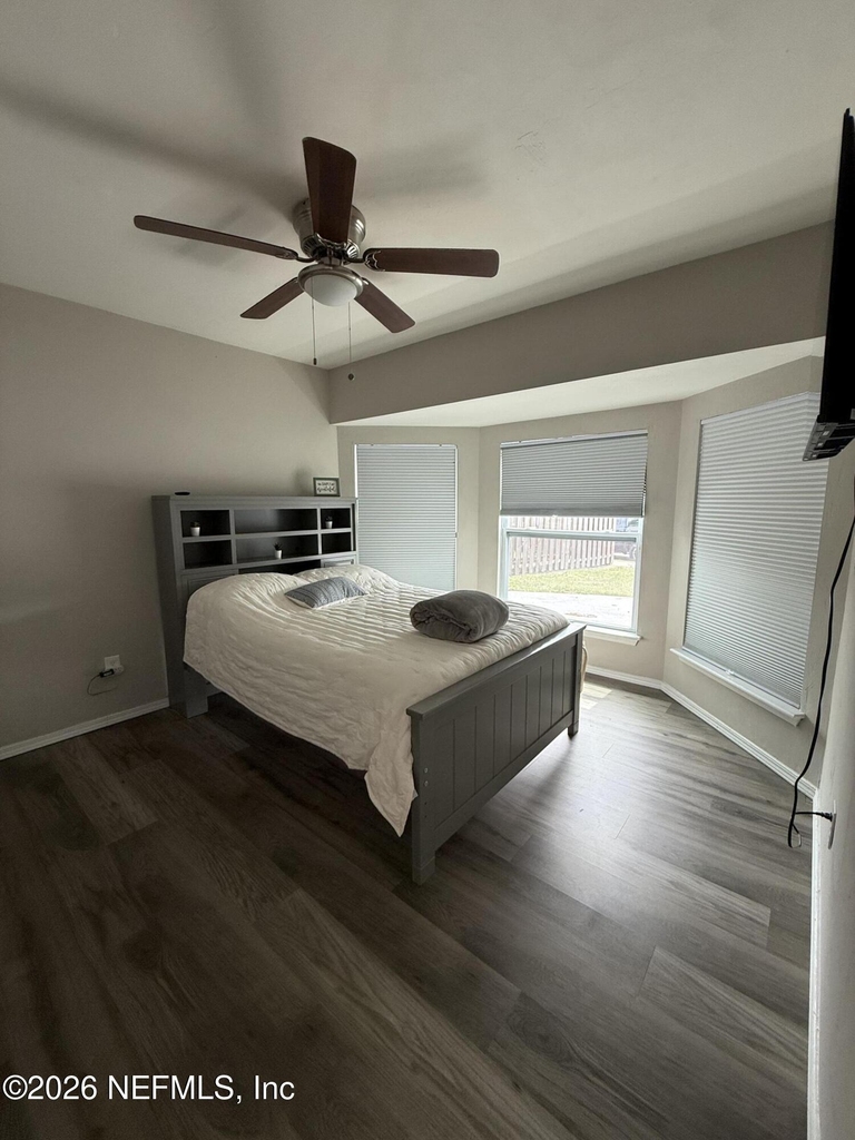 2360 Bitternut Way - Photo 16