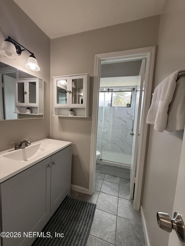 2360 Bitternut Way - Photo 15