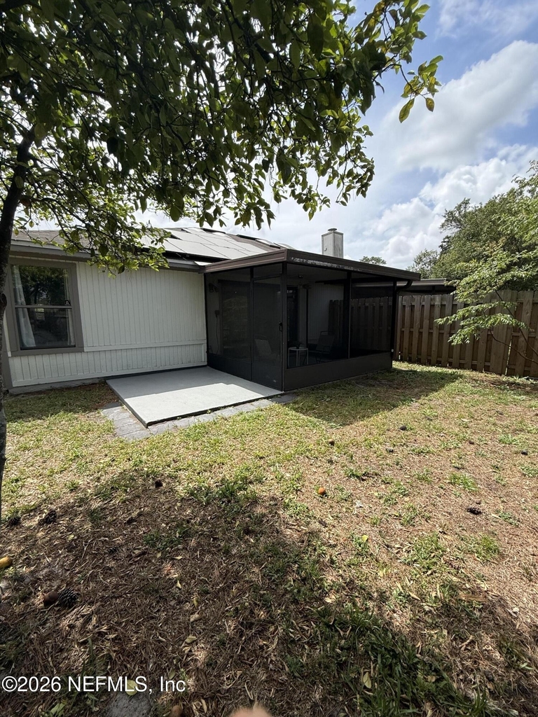 2360 Bitternut Way - Photo 21