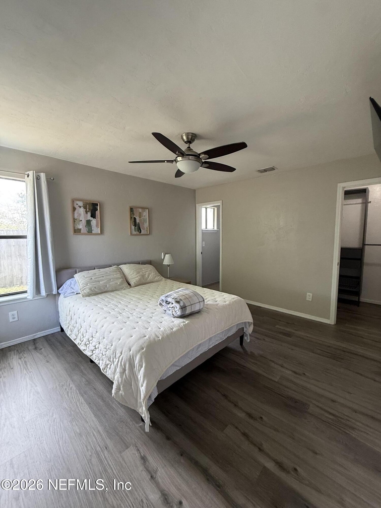 2360 Bitternut Way - Photo 11