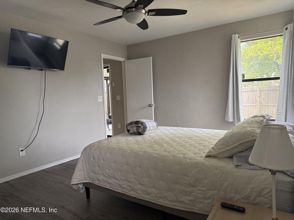 2360 Bitternut Way - Photo 12