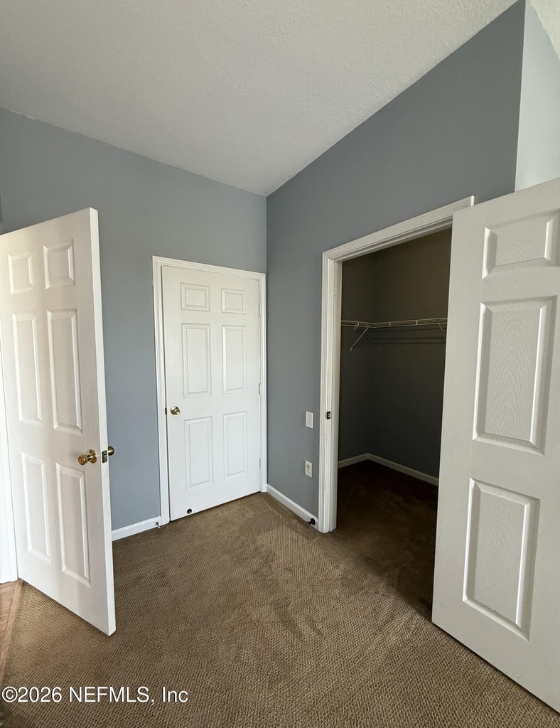 7990 Baymeadows Road - Photo 18