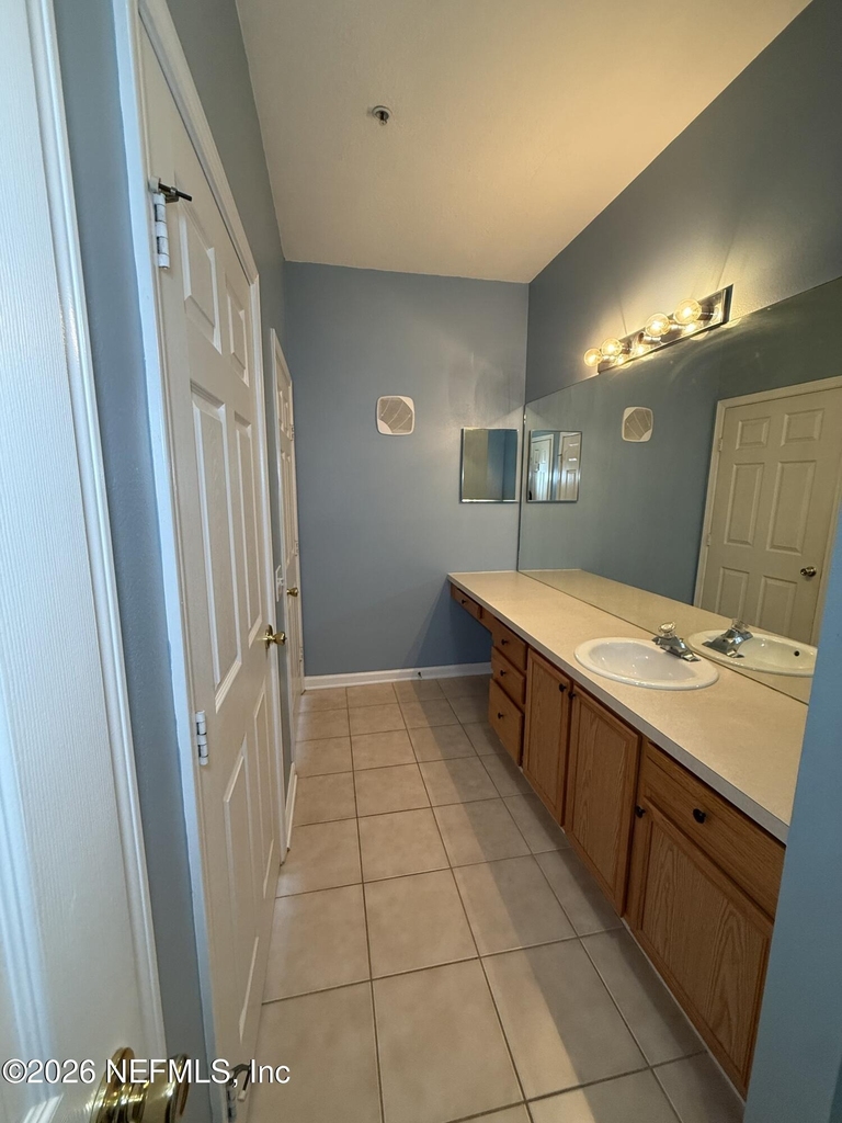 7990 Baymeadows Road - Photo 27
