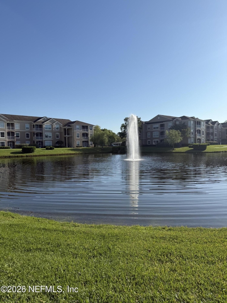 7990 Baymeadows Road - Photo 15