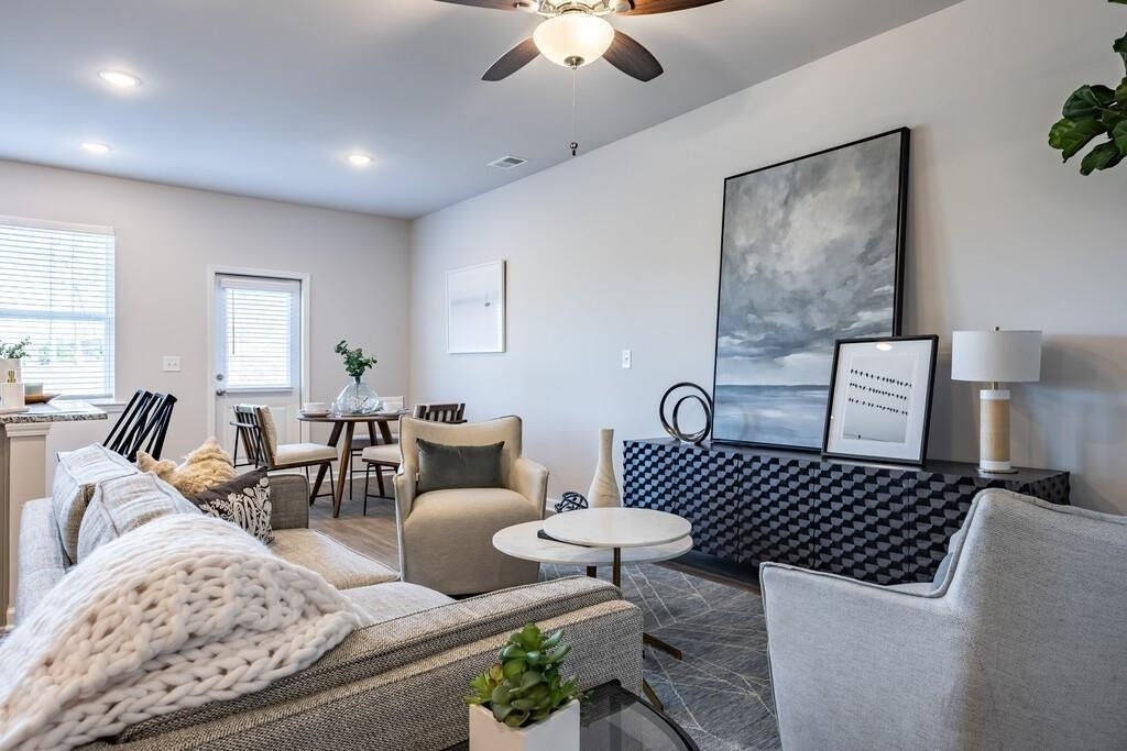 513 Kirkland Road - Photo 4