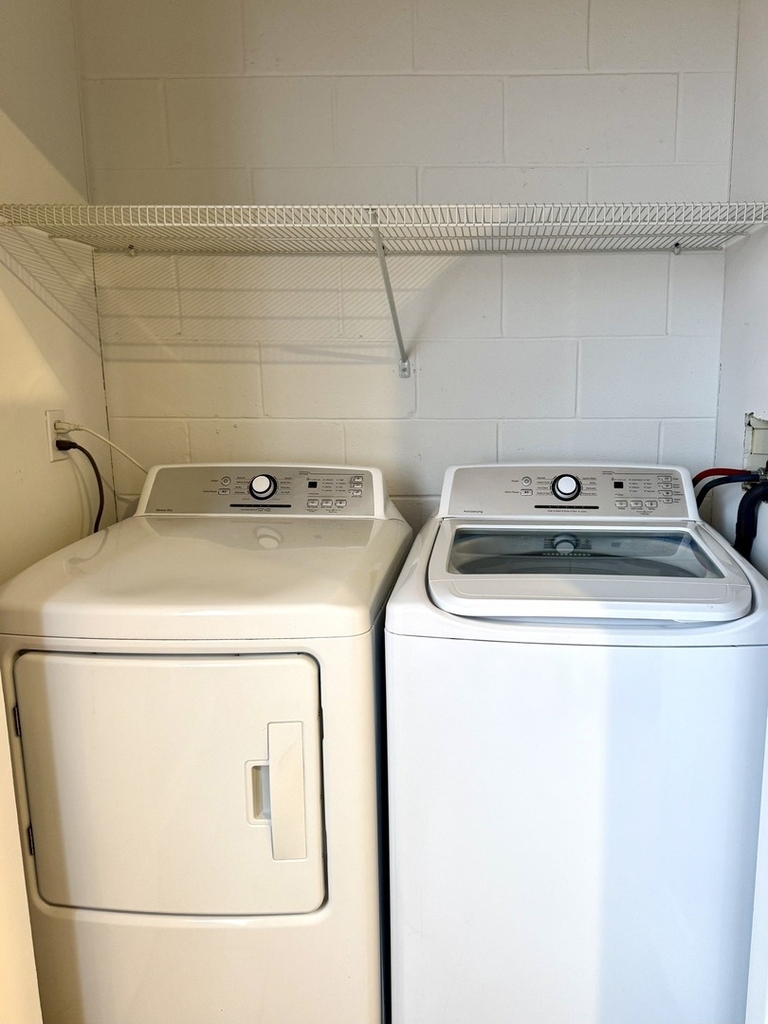 255 N Sacramento Street - Photo 6