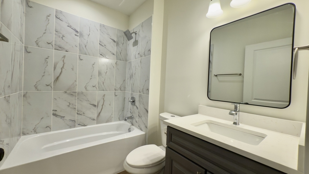114 Stephen Street - Photo 8