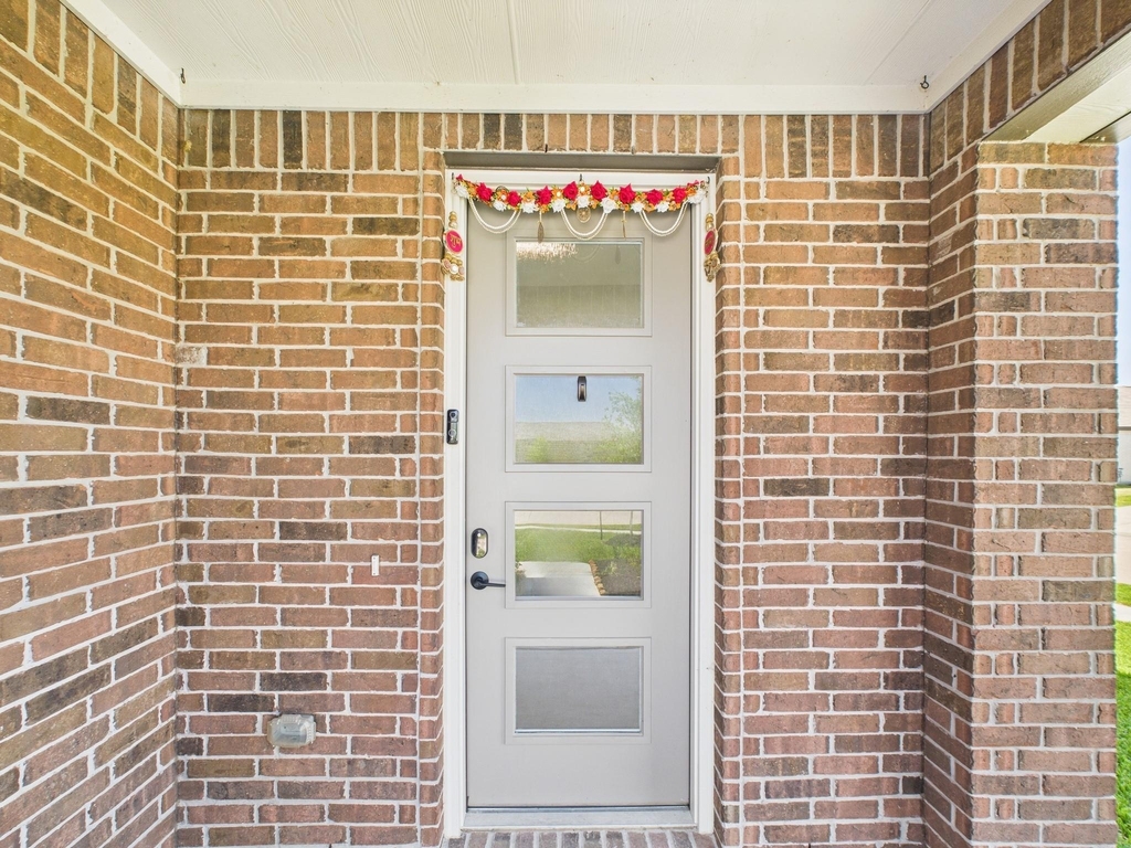 15643 Fellswood Drive - Photo 4