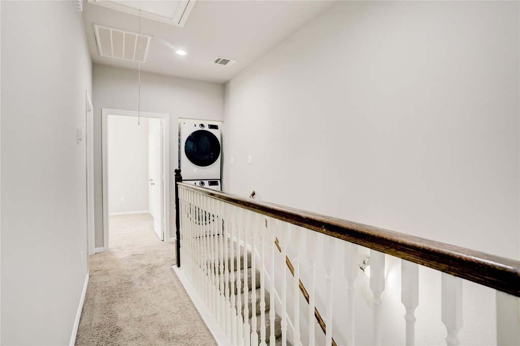 1045 Marcolin Street - Photo 6