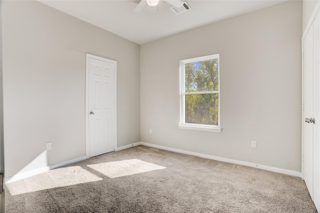 1045 Marcolin Street - Photo 10