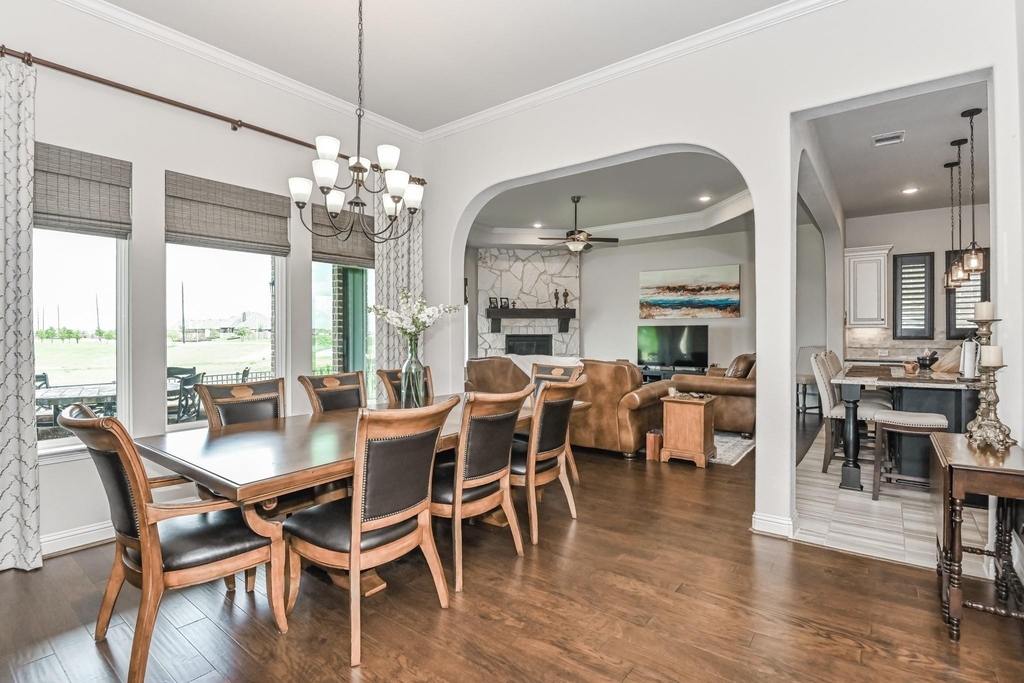 6110 Meadow Bluff Court - Photo 10