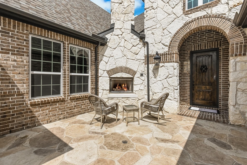 6110 Meadow Bluff Court - Photo 1