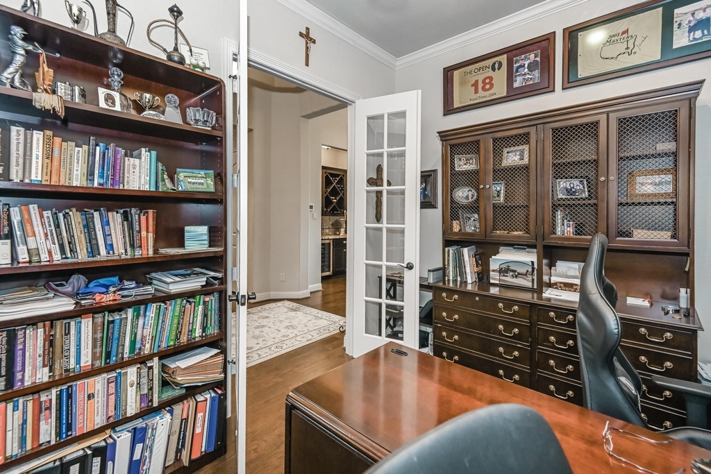 6110 Meadow Bluff Court - Photo 23