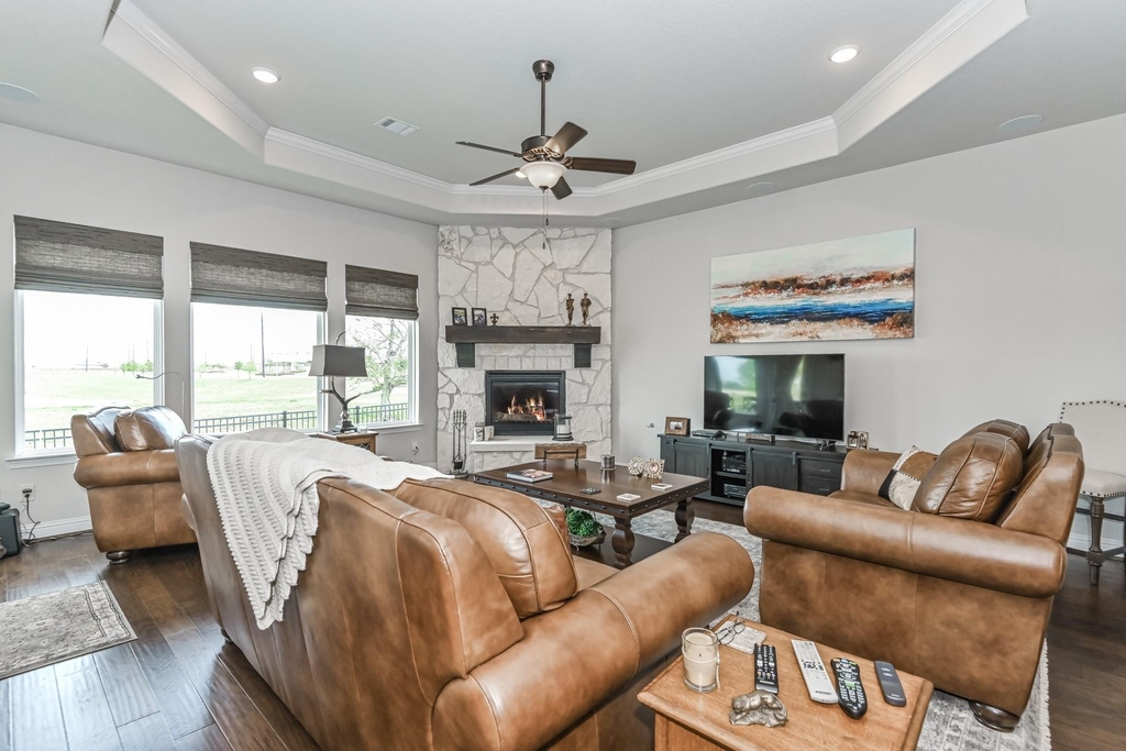 6110 Meadow Bluff Court - Photo 11