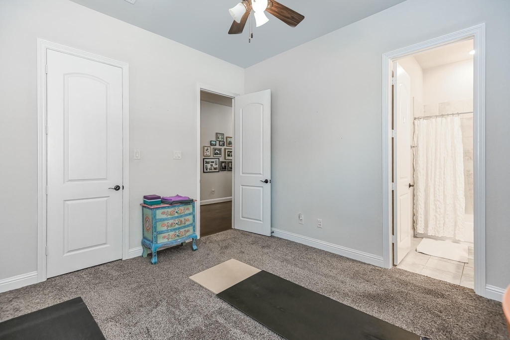 6110 Meadow Bluff Court - Photo 18