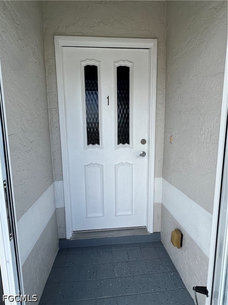 1406 Se 2nd Place - Photo 2