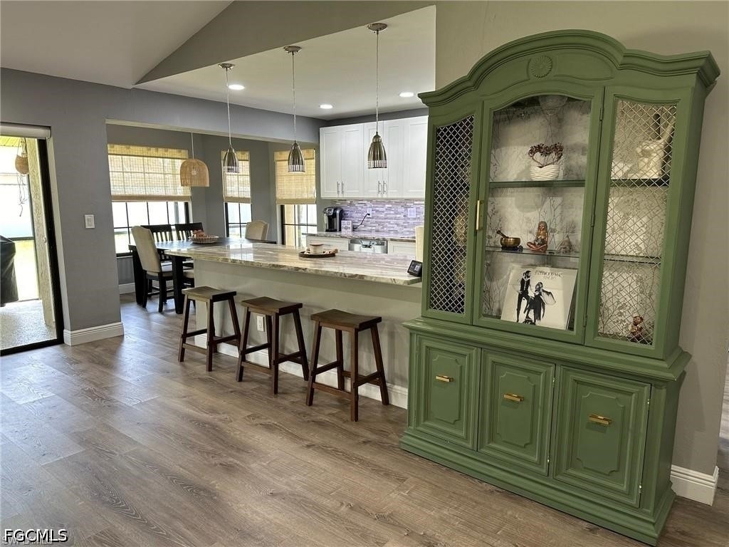 1714 Se 2nd Street - Photo 4