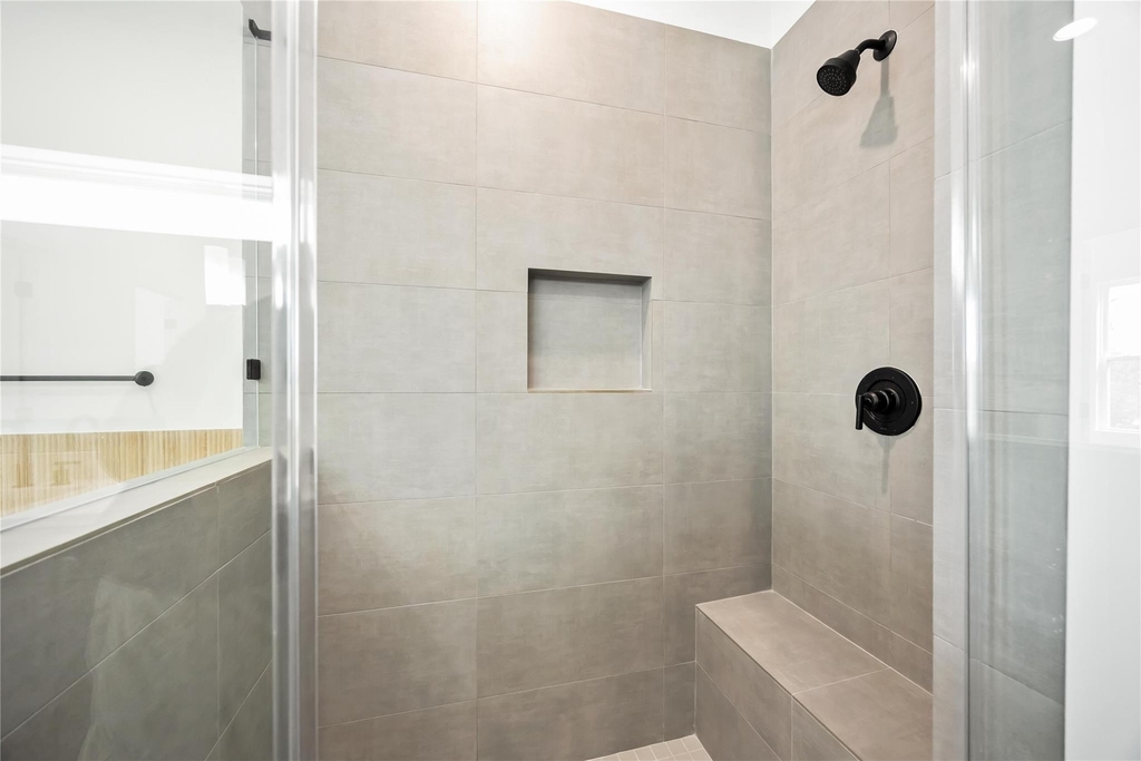 6735 Peerless Street - Photo 17