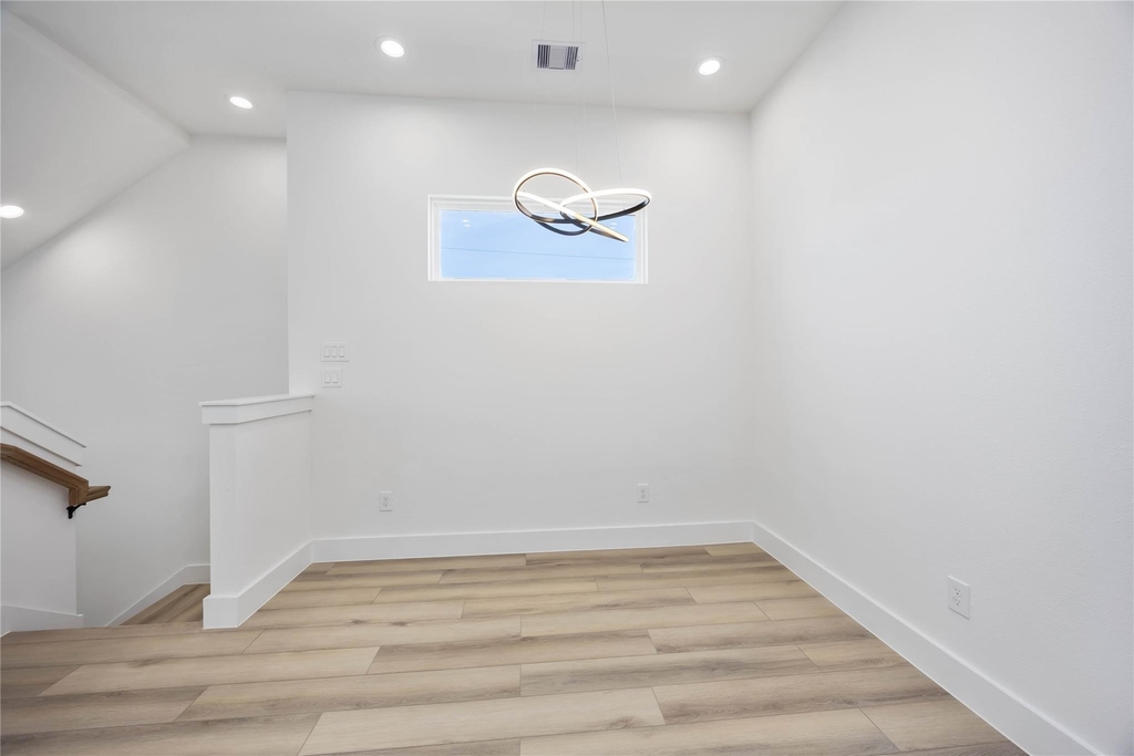 6735 Peerless Street - Photo 7
