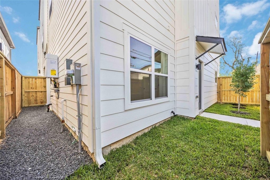 6735 Peerless Street - Photo 24