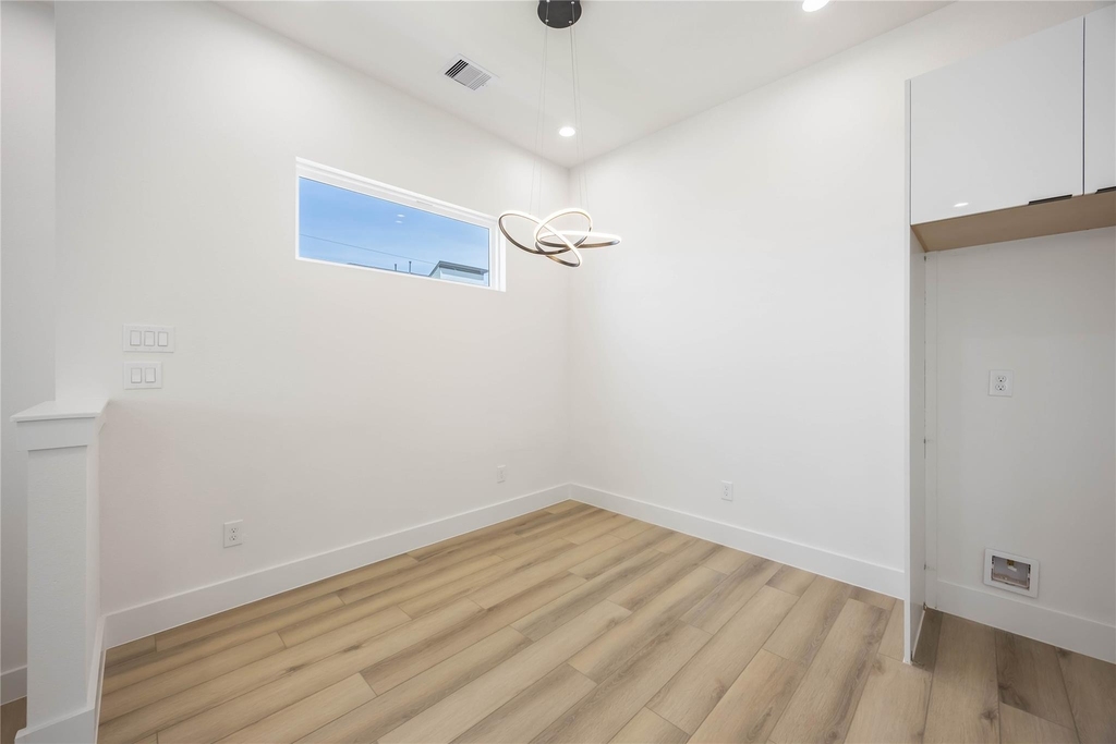 6735 Peerless Street - Photo 5