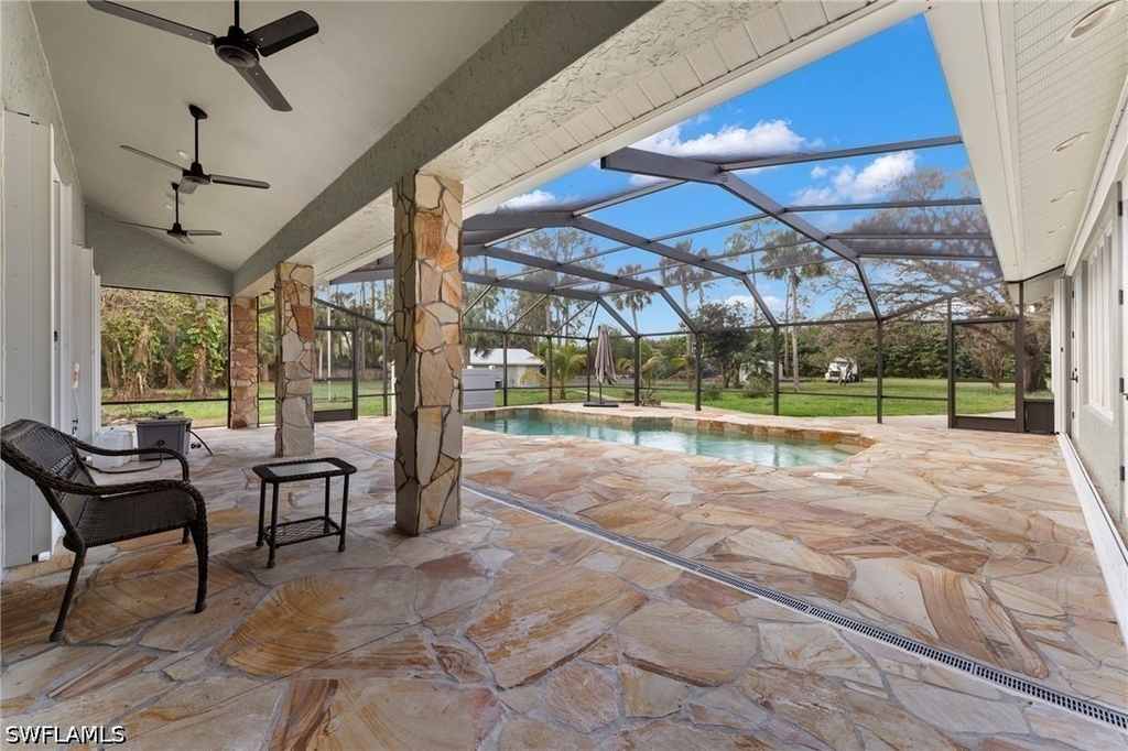 840 Jung Boulevard W - Photo 23