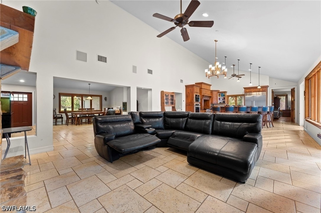 840 Jung Boulevard W - Photo 12