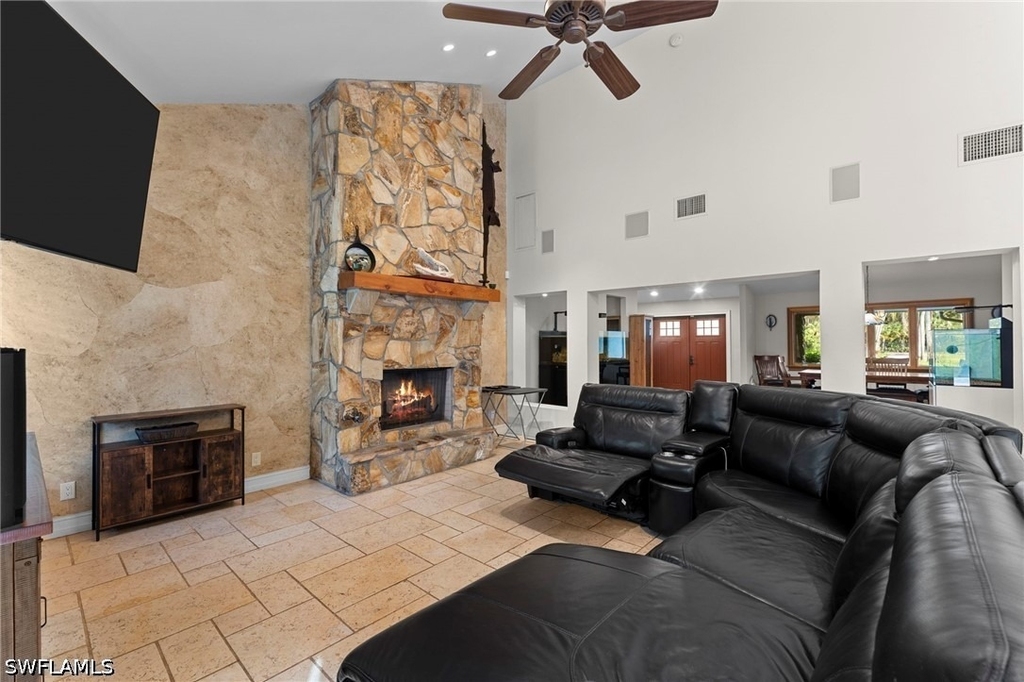 840 Jung Boulevard W - Photo 13