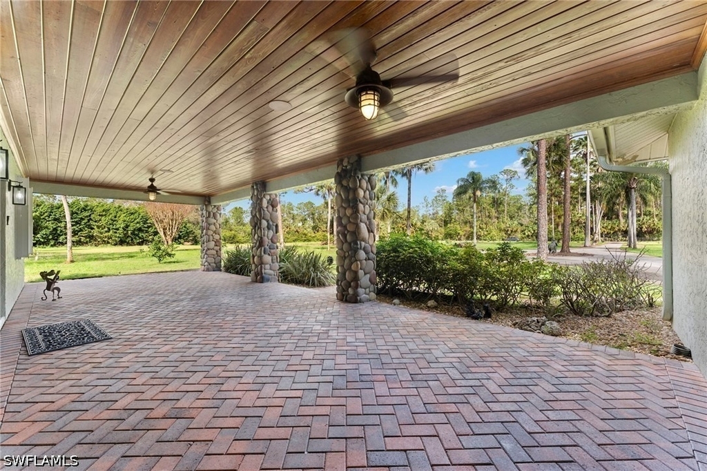840 Jung Boulevard W - Photo 3