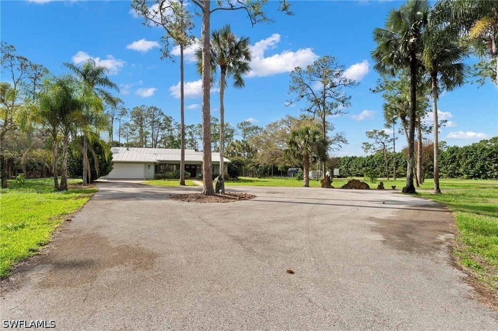 840 Jung Boulevard W - Photo 38
