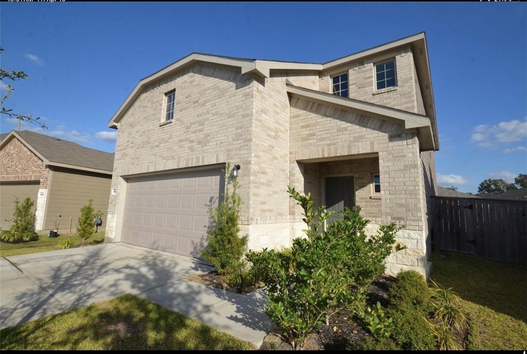 16439 Big Hickory Dr - Photo 1