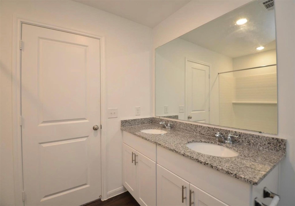 16439 Big Hickory Dr - Photo 14