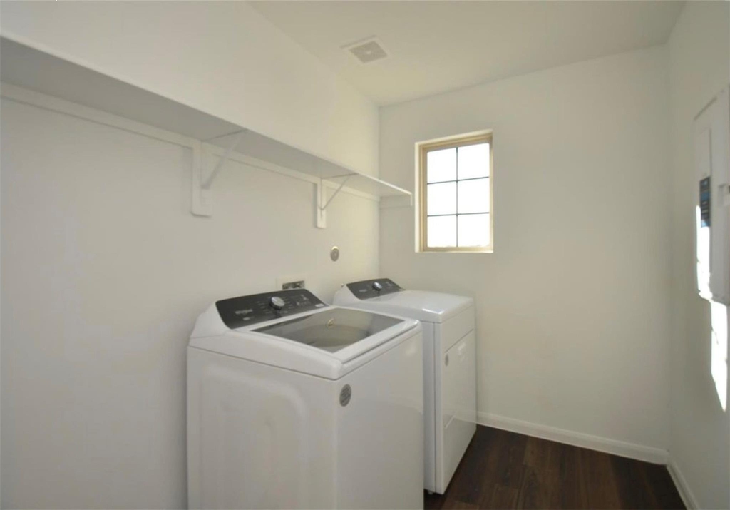 16439 Big Hickory Dr - Photo 18