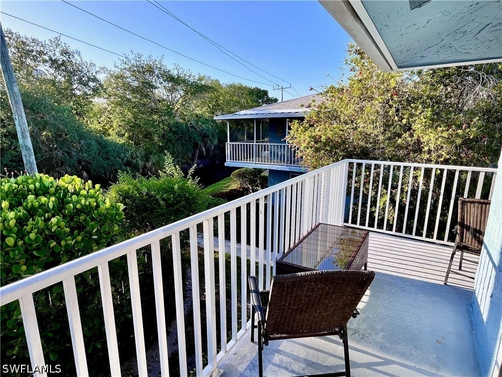 256 Palm Drive - Photo 18