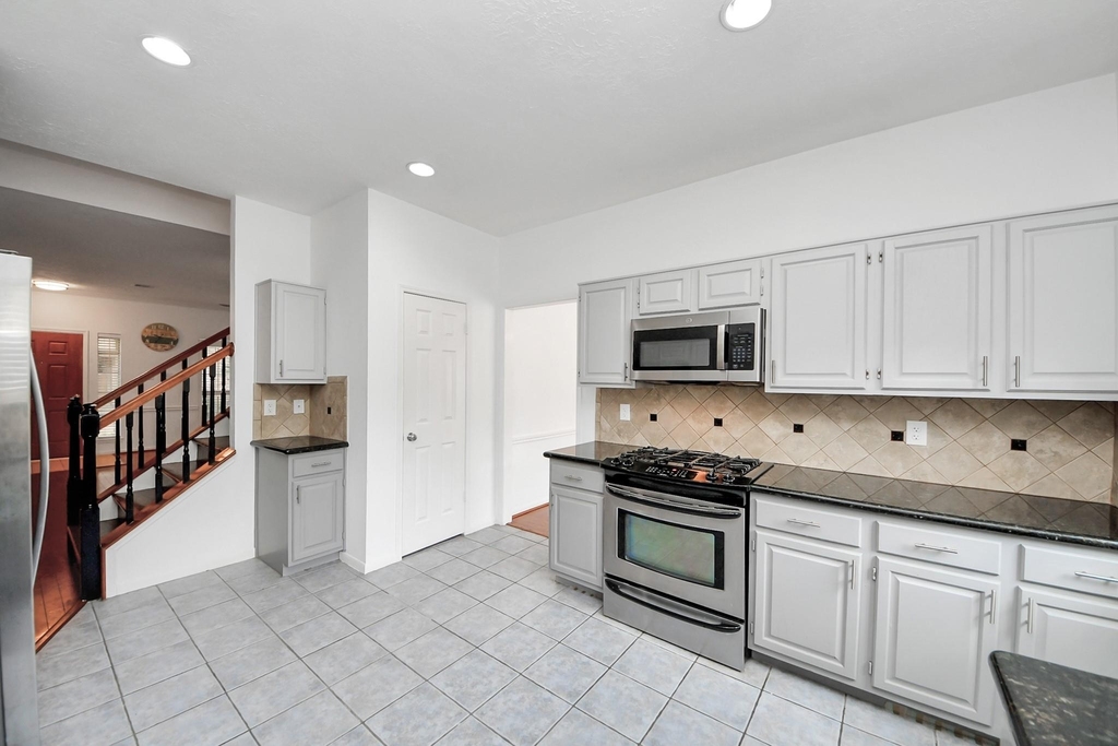 2204 Gemini Street - Photo 14