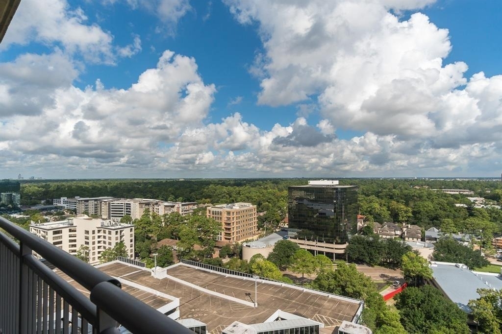 7 Riverway - Photo 13
