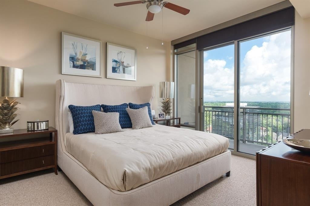 7 Riverway - Photo 1