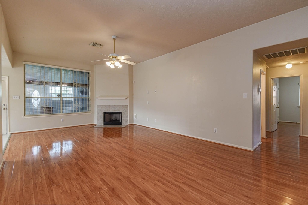 13735 Branford Greens Drive - Photo 6