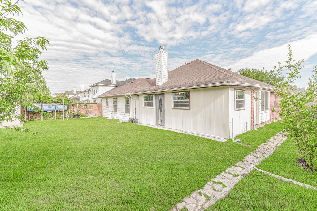 13735 Branford Greens Drive - Photo 22
